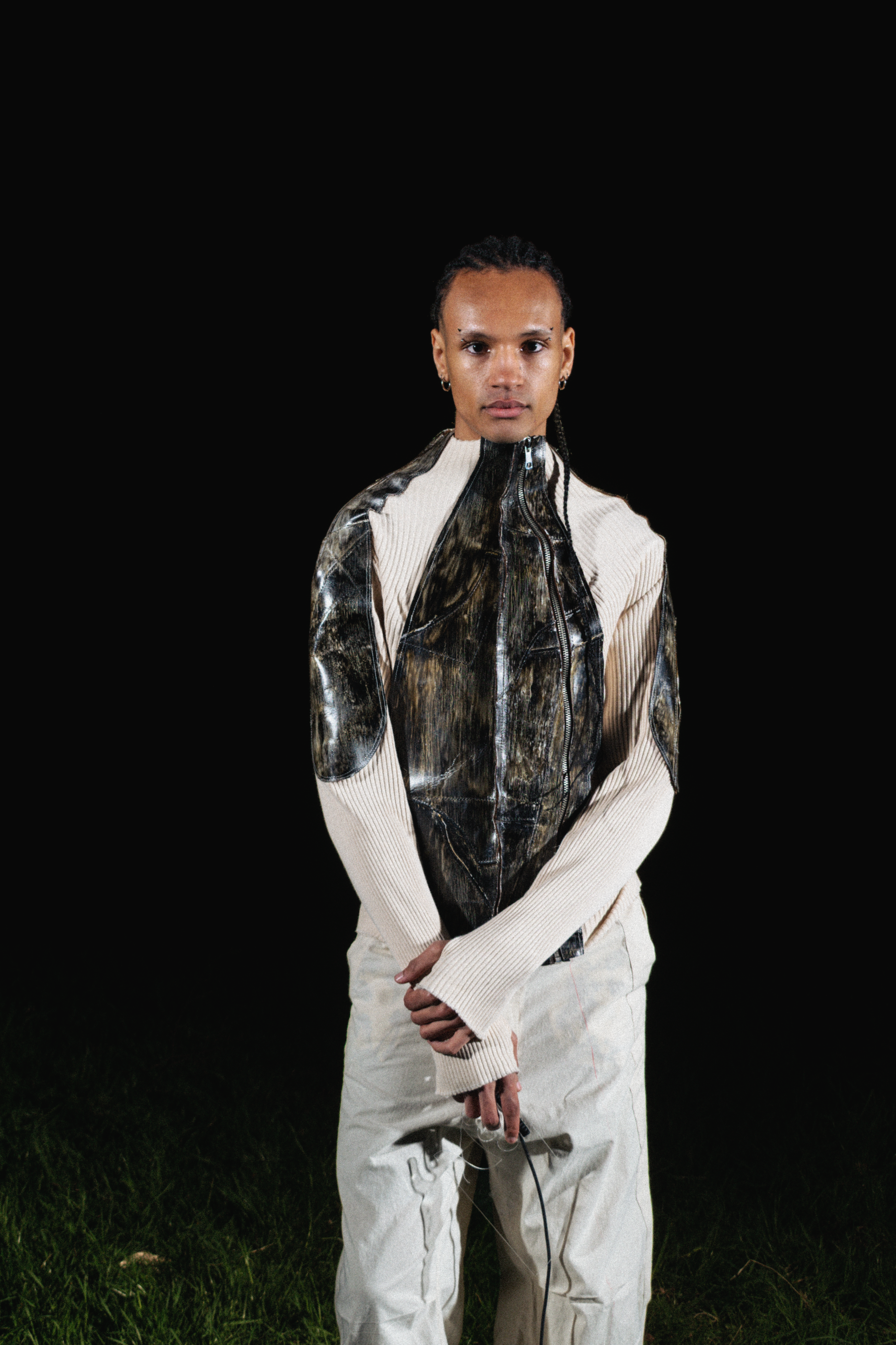 LOOK4-DENNIS-1