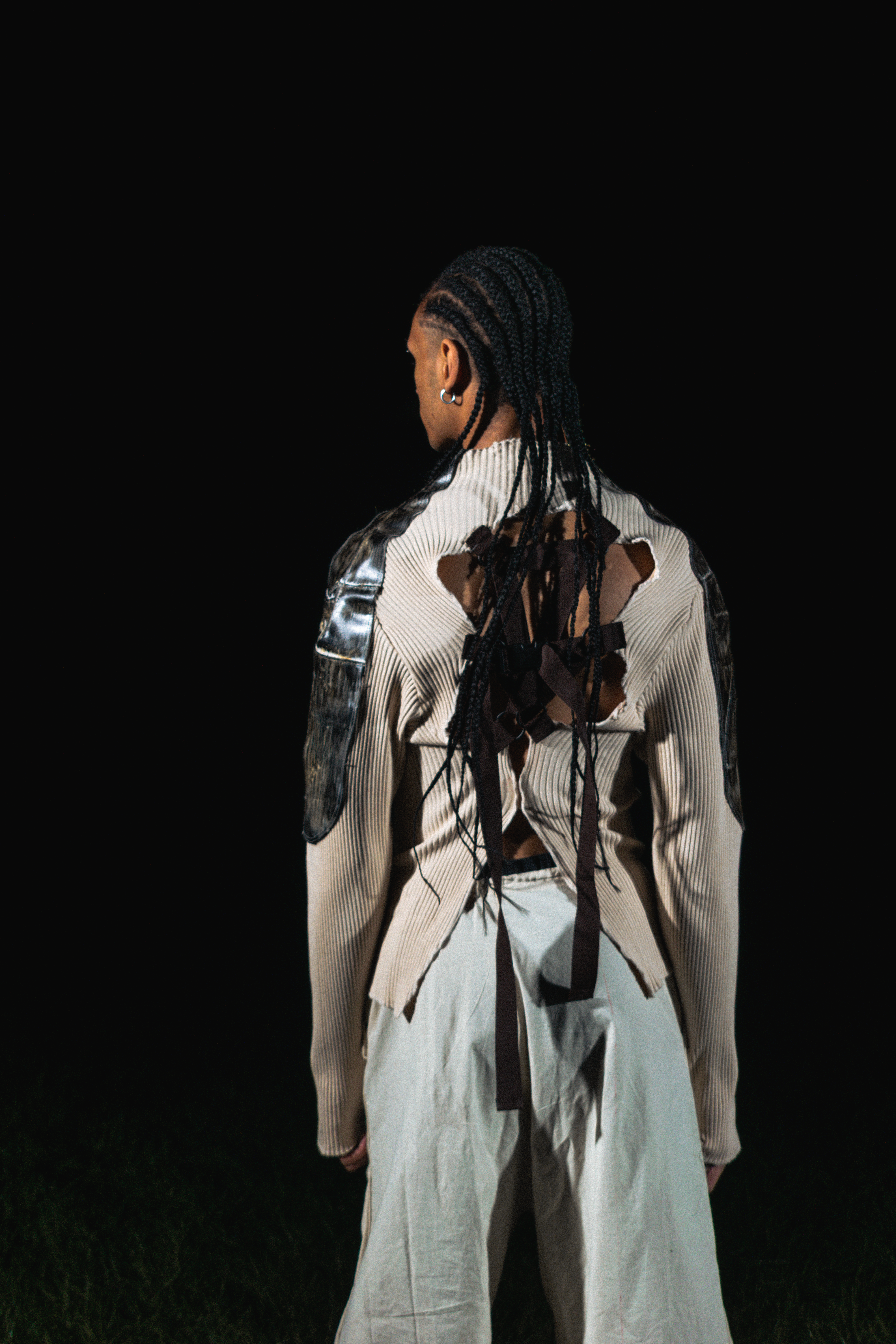 LOOK4-DENNIS-4